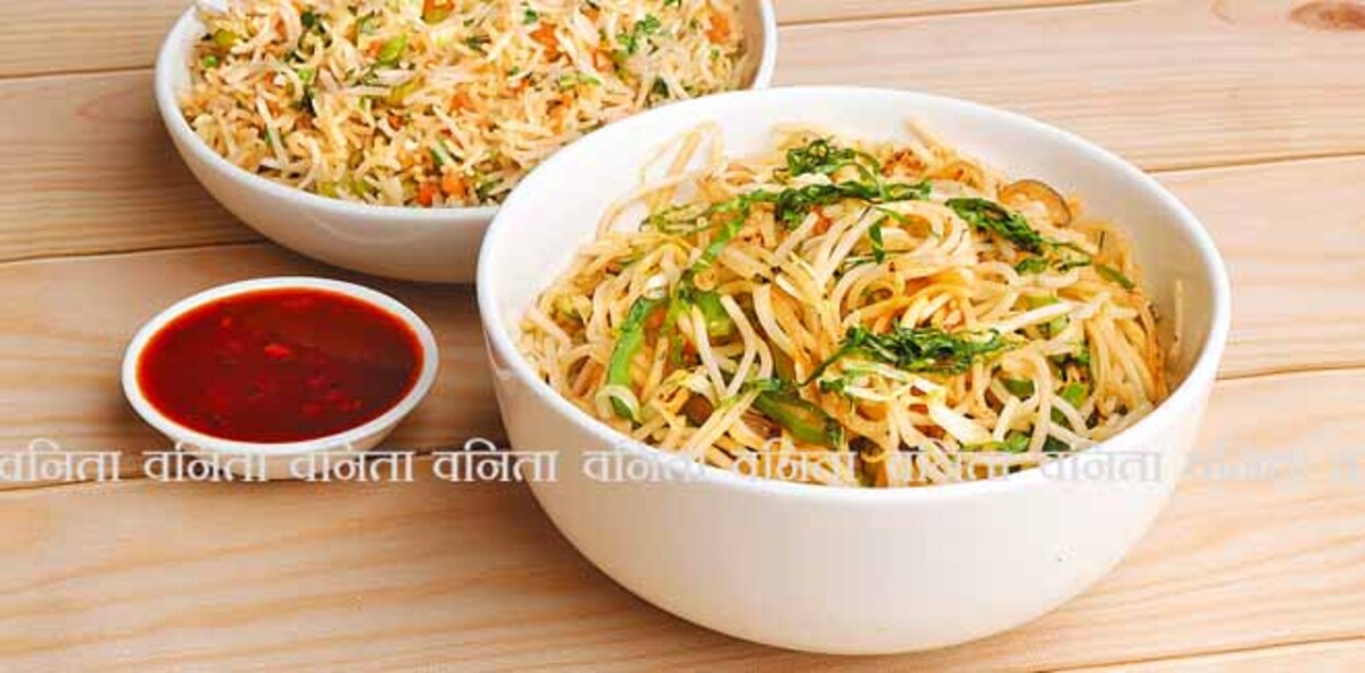 1711006531 Indian Chinese combo of veg fried rice, veg noodles and sauce.